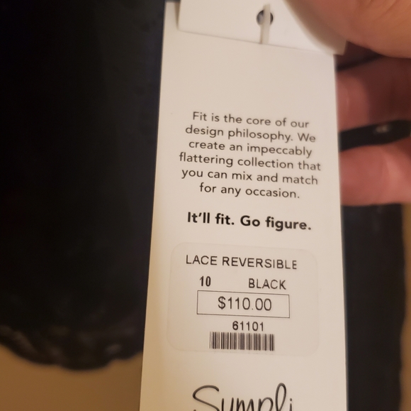 Nwt Simpli cropped lace shorty top - Picture 3 of 7